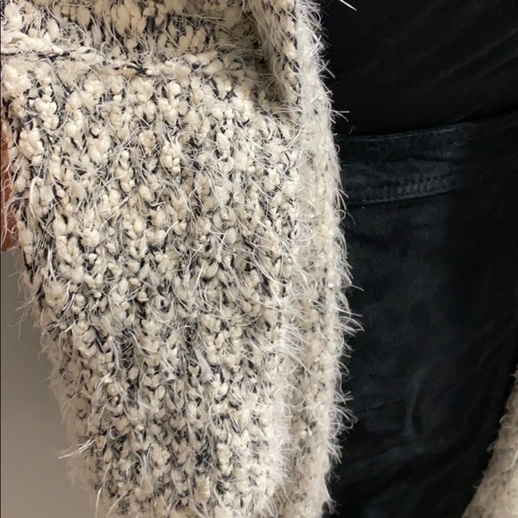 Soft Teddy Cardigan - Picture 3 of 3